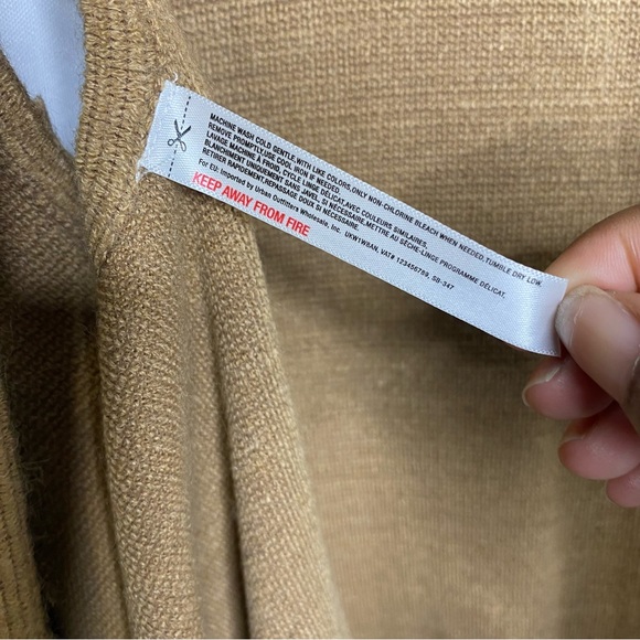 Anthropologie Evelyn K Ruffle Sleeveless Shawl Vest Long Tan Cardigan Sweater M - Picture 5 of 8